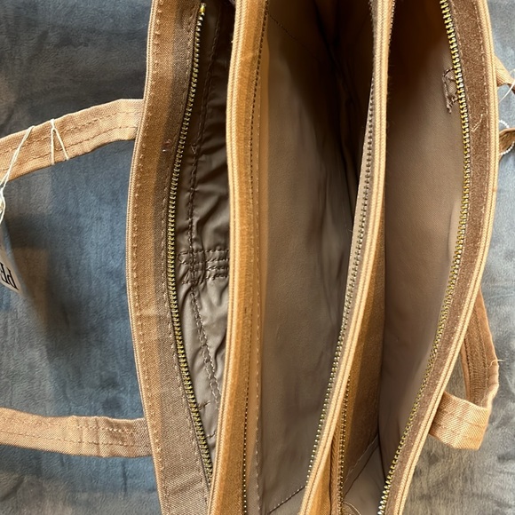 BNWT Vintage Peaches and Cream travel bag - Picture 4 of 5